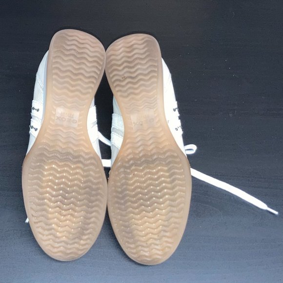 Geox Respira Suede Beige Sneakers Size 36 - Picture 11 of 11